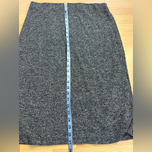 Old Navy Stretchy Fitted Comfy Pencil Skirt sz L🌺2/$14 4/$20 item - Picture 7 of 7